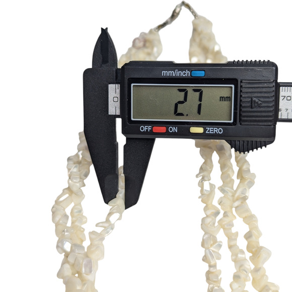 Mother of Pearl Abalone Shell Leaf Pendant Chunky Necklace Vtg Coastal Jewelry - Picture 9 of 11